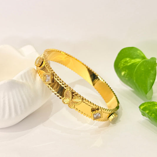 Butterfly Bracelet With Diamond Anti Tarnish