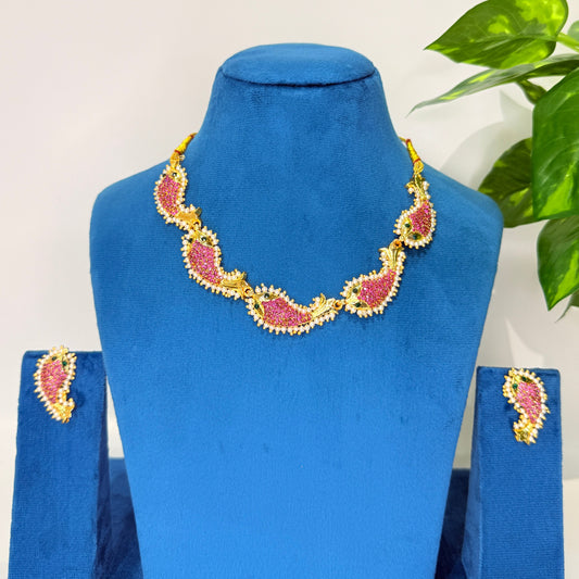 Matsya Pearl Neckace