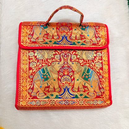 Shreya Jewelry Orgainser - Red