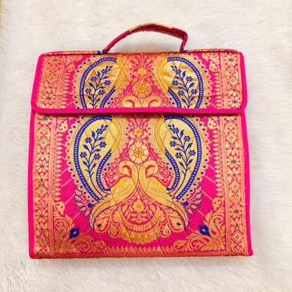 Ria Jewelry Orgainser - Pink