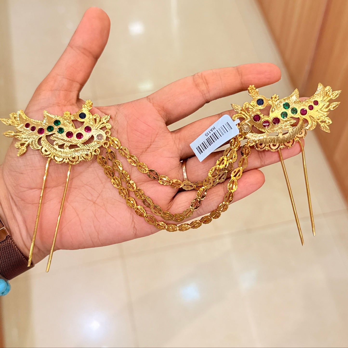 Peacock Hair Pisoli -Big HA115