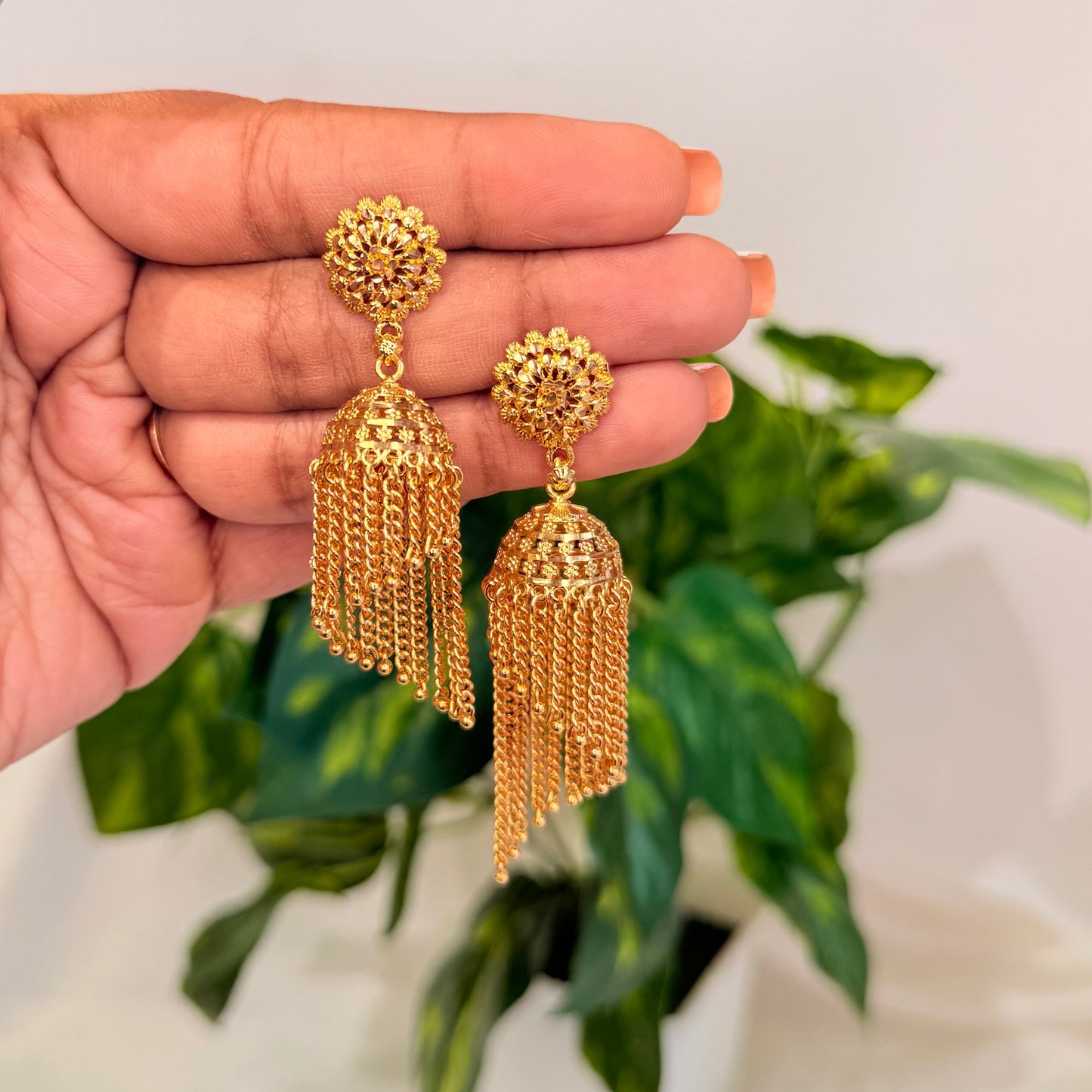 Anaya Golden Jhumka