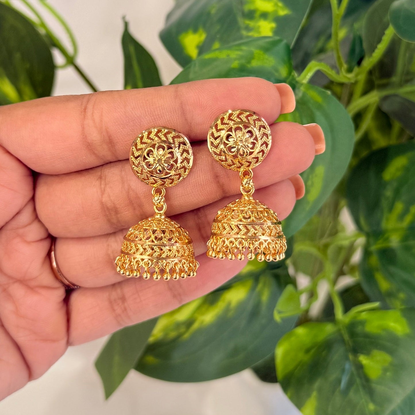 Vedika Golden Jhumka