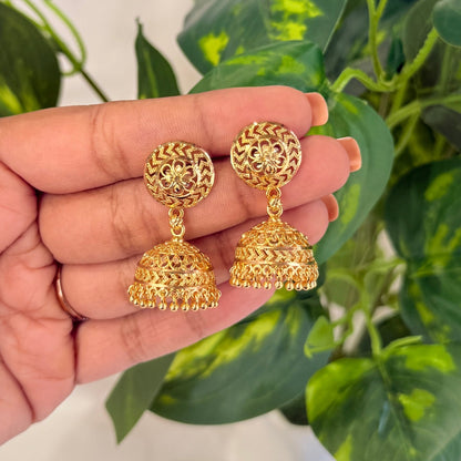 Vedika Golden Jhumka