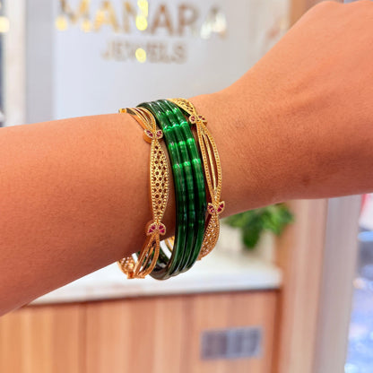 Riya Golden Bangle