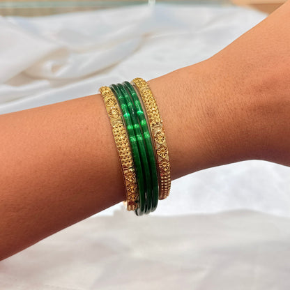 Pranvi Golden Bangle