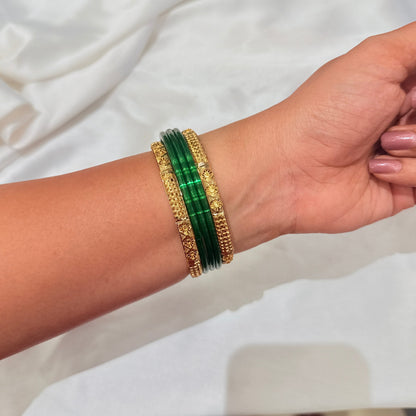 Pranvi Golden Bangle