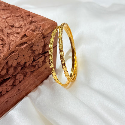 Vinita Golden Bangle
