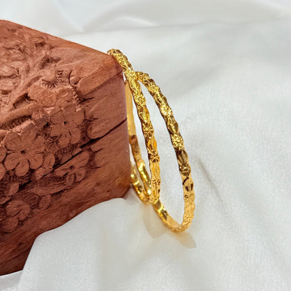 Vinita Golden Bangle