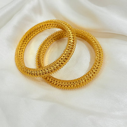 Yuga Golden Tode Bangle