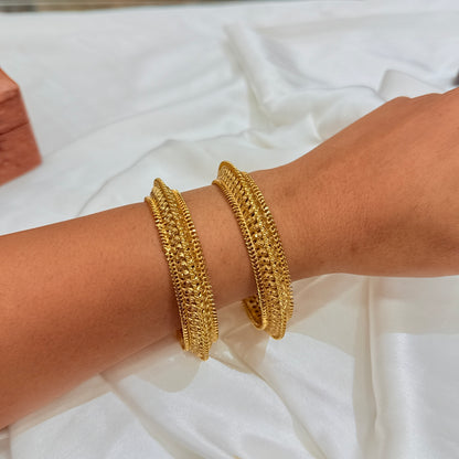 Yuga Golden Tode Bangle