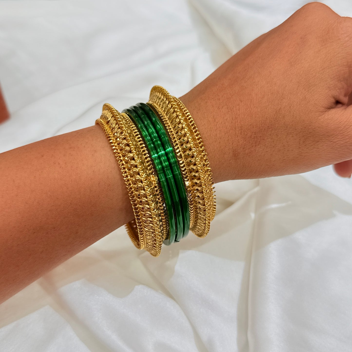 Yuga Golden Tode Bangle