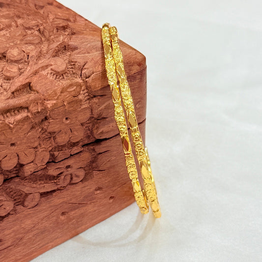 Ishita Golden Bangle