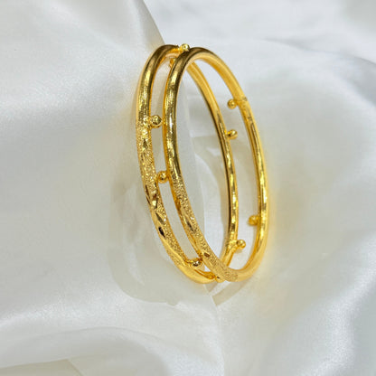 Adnya Golden bangle