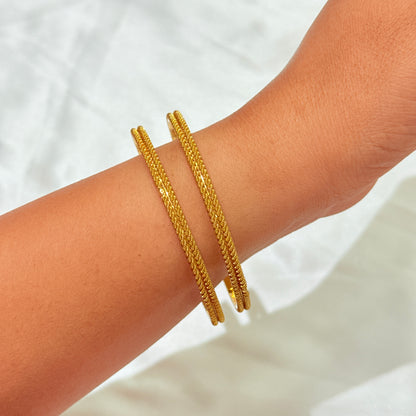Yamini Golden Bangle