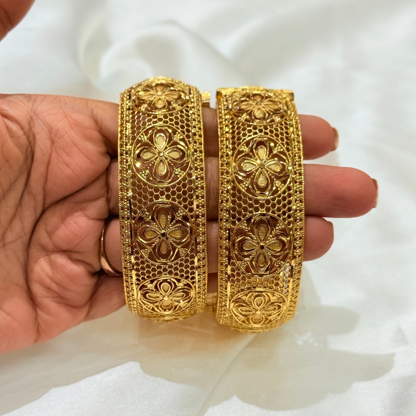 Rutika Golden Broad Bangle