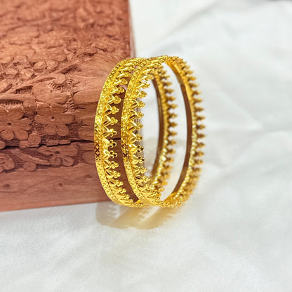 Rudhvika Golden Pichodi Bangle GB455