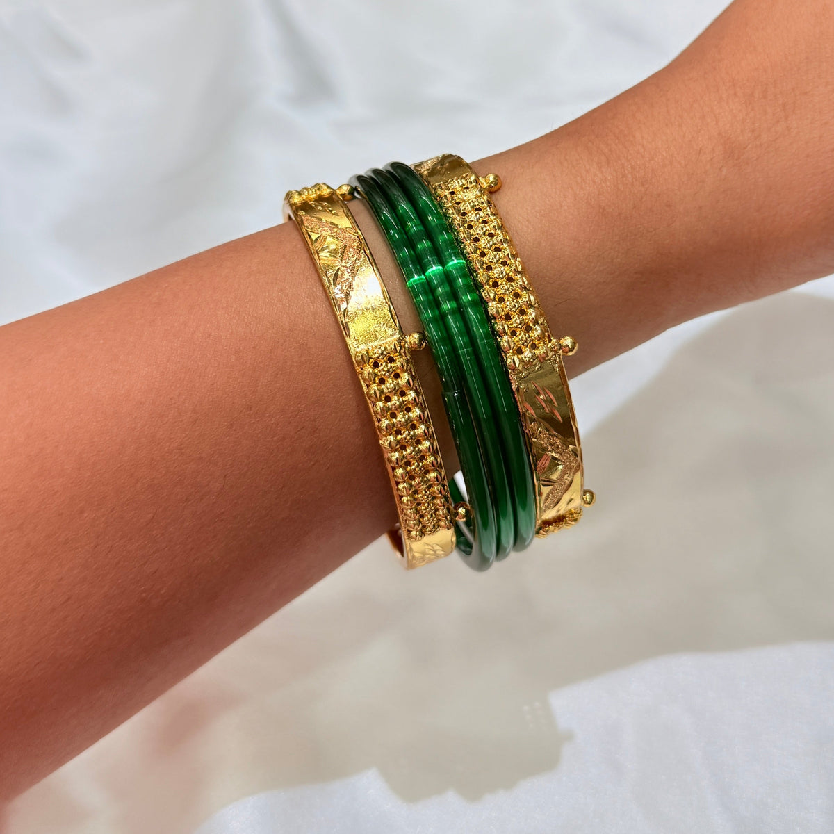 Rashi Golden Bangle GB427