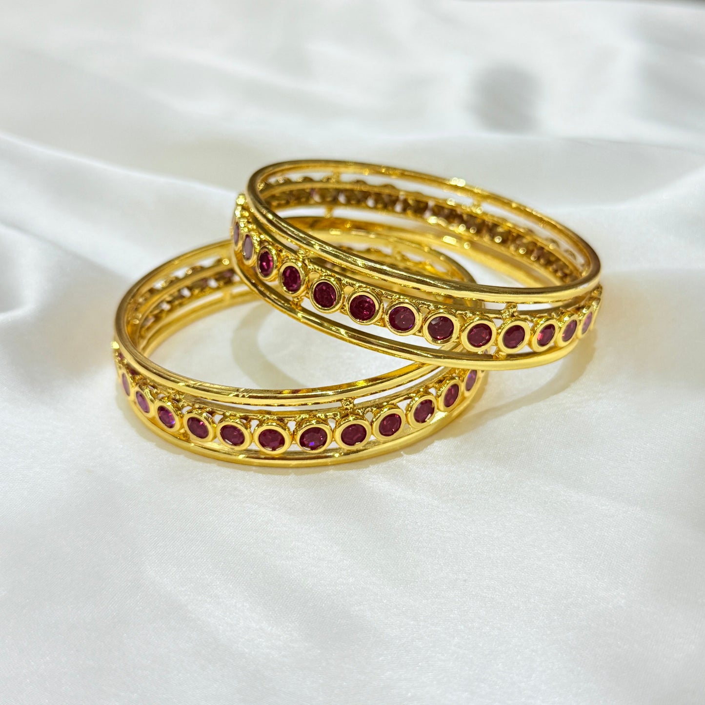 Antara Pink stone Golden Bangle GB708