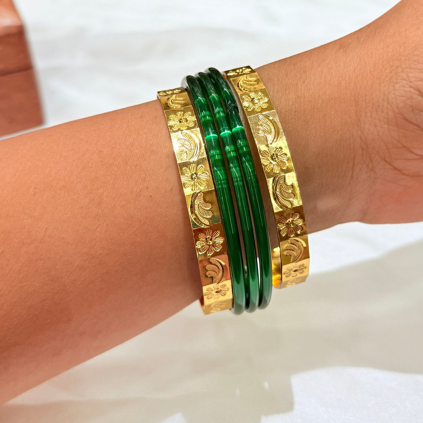 Nisha Golden Bangle GB571