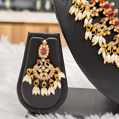 Peacock Pearl Necklace