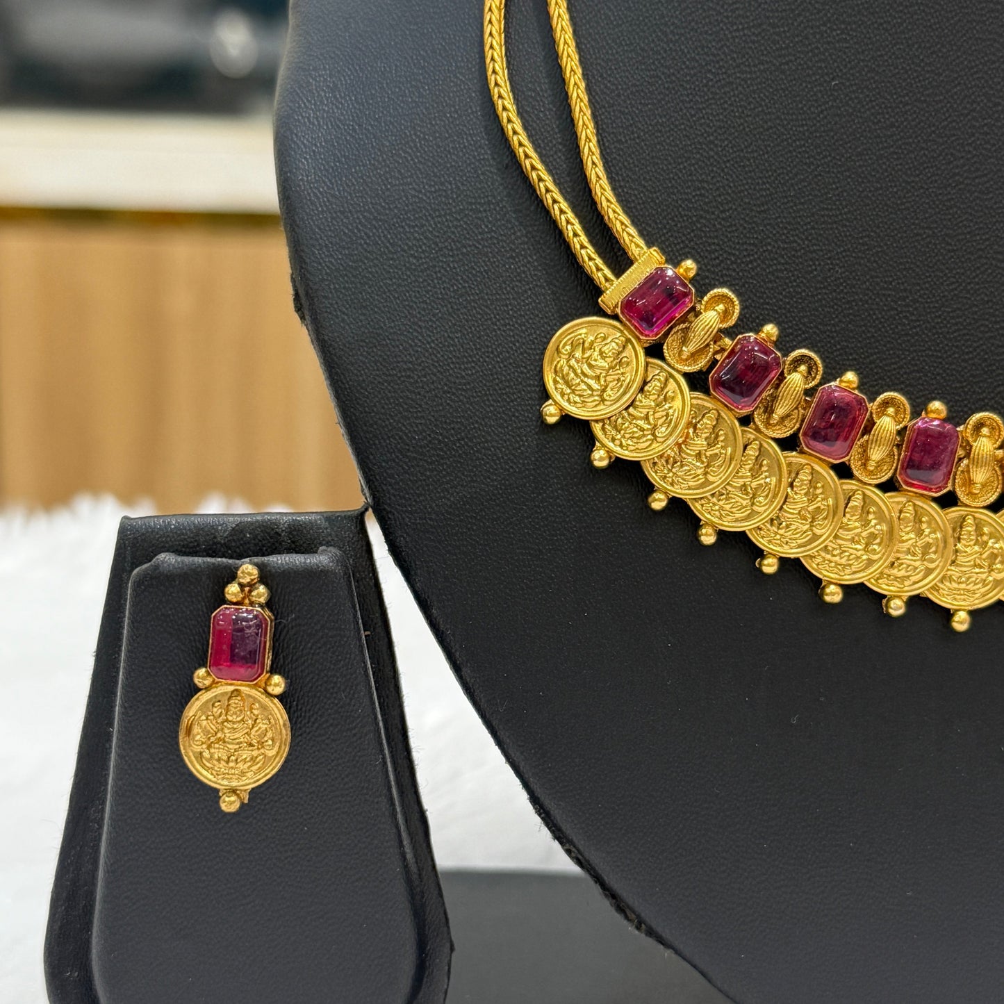 Lakshmi Coin Cluster Necklace - Red