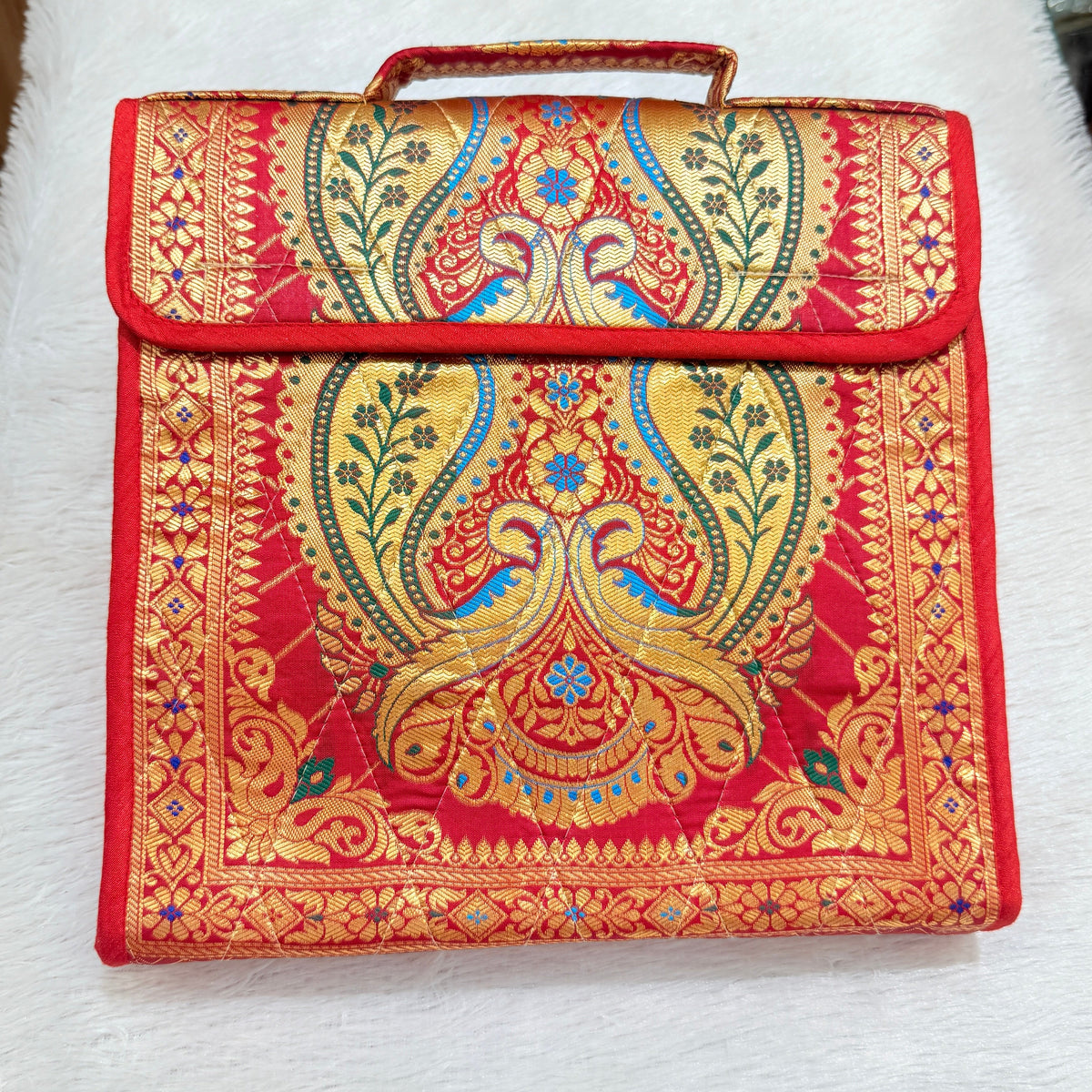 Devika Jewellery Organiser - Red