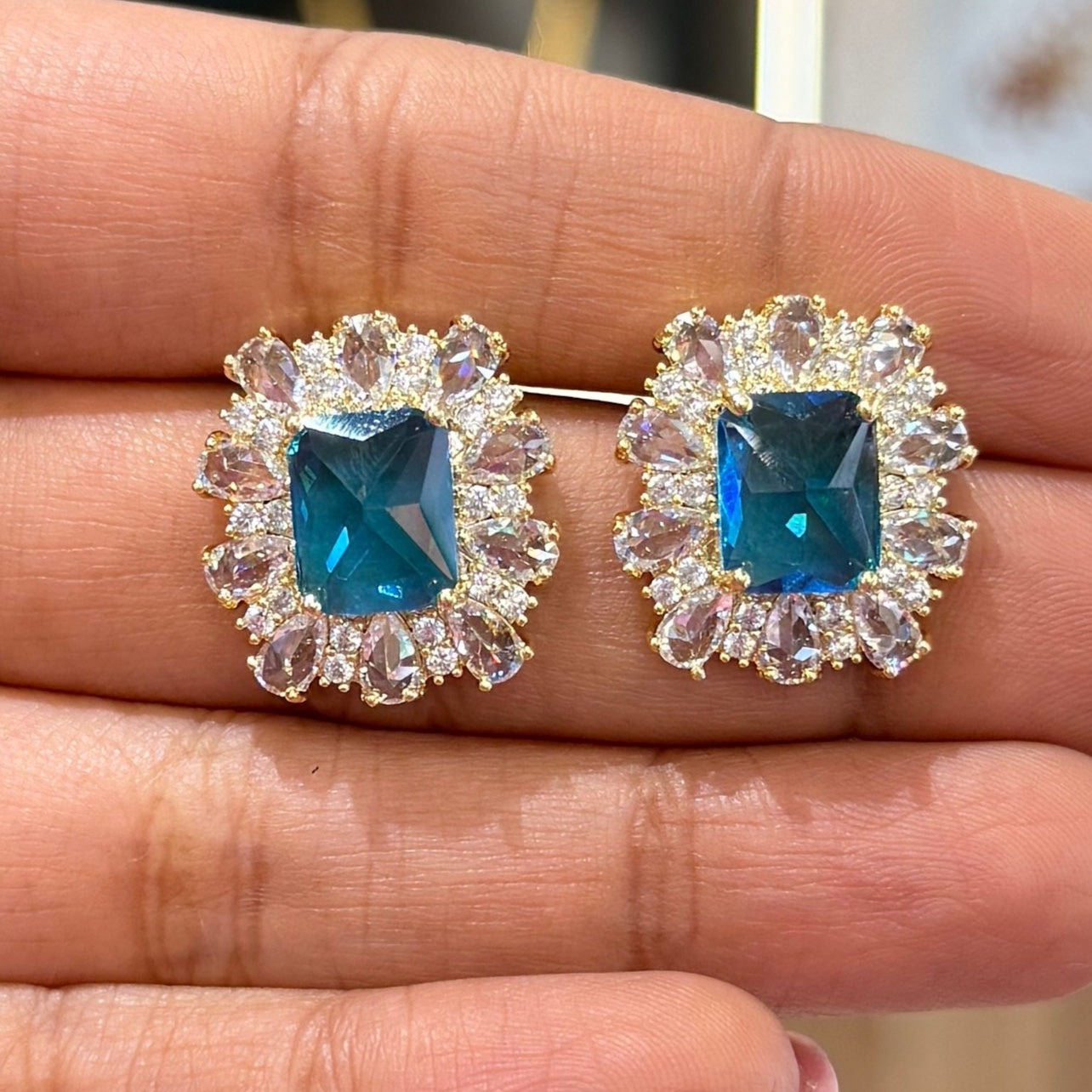 AD Snowflake Studs Blue