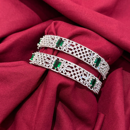 Emerald Spark AD Bangle with Green Stone
