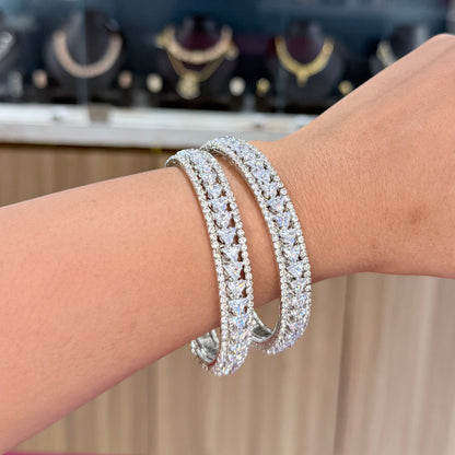 Rihana AD Bangle with Triangle Stone
