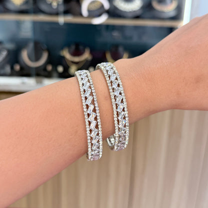 Rihana AD Bangle with Rectangle Stone