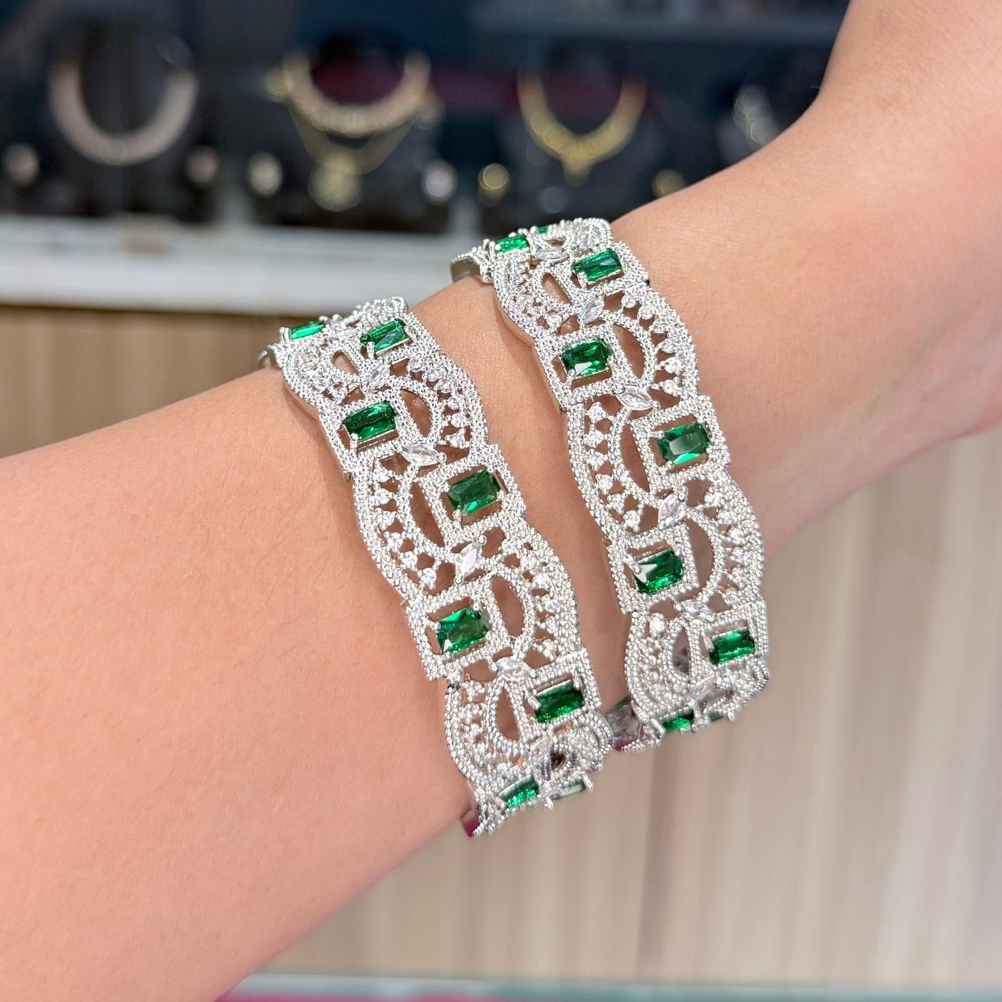 Royal Spark AD Bangle With Green Stone