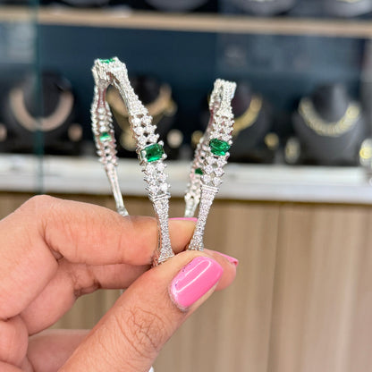 Shaina AD Bangle With Green Stone