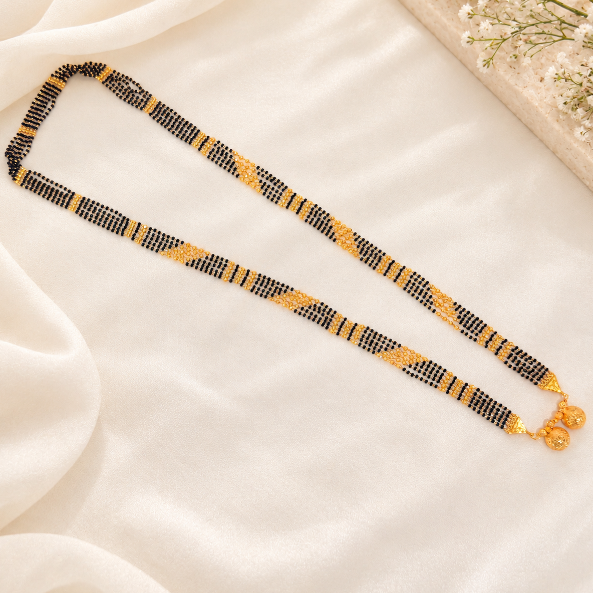 Lavanya Mangalsutra with pendant - 38 inch